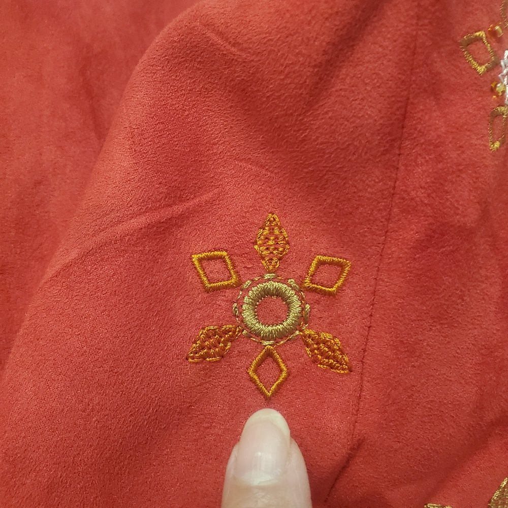 ColdWater Creek Red Faux Suede Embroidered Embellished Blazer  Sz14 Chic Grandma - Picture 9 of 16